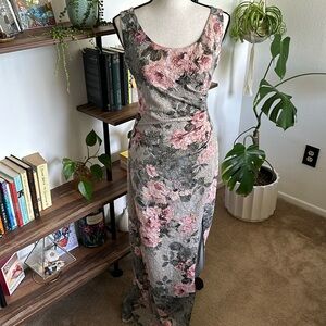 Adrianna Papell Gown, Size 2